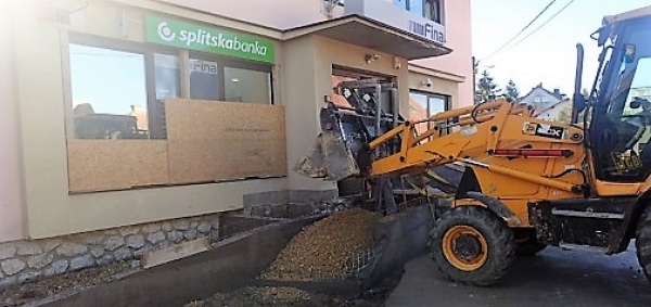 Započeli radovi na uređenju dijela Gajeve ulice u Svetom Ivanu Zelini