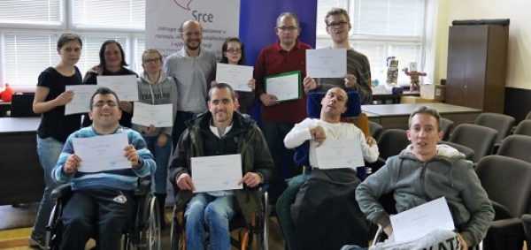 Održana prva edukacija za osobe s invaliditetom u okviru projekta &quot;Aktiviraj se, razvijaj se&quot;